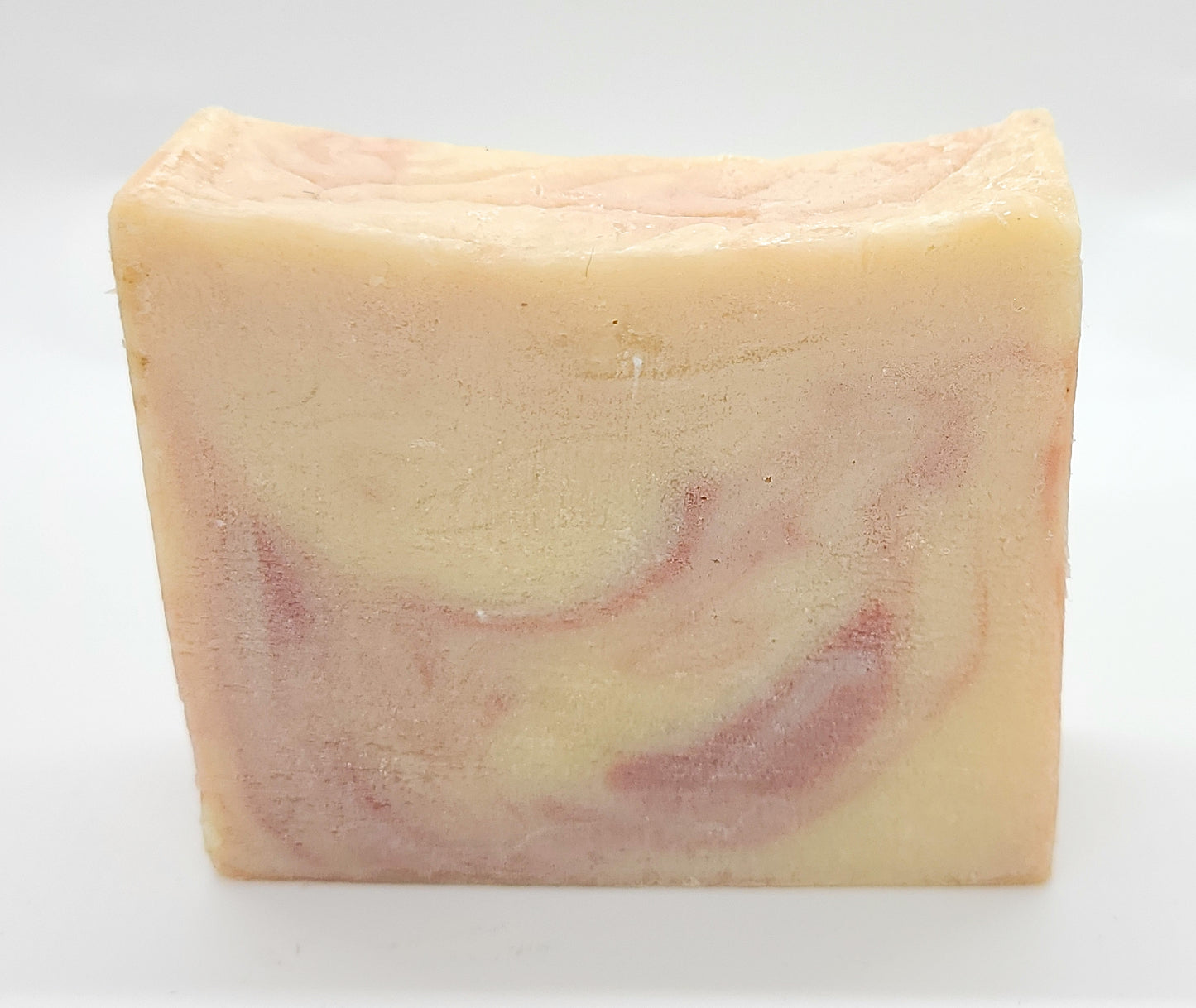 Natural conditioning shampoo soap bar for dry hair
