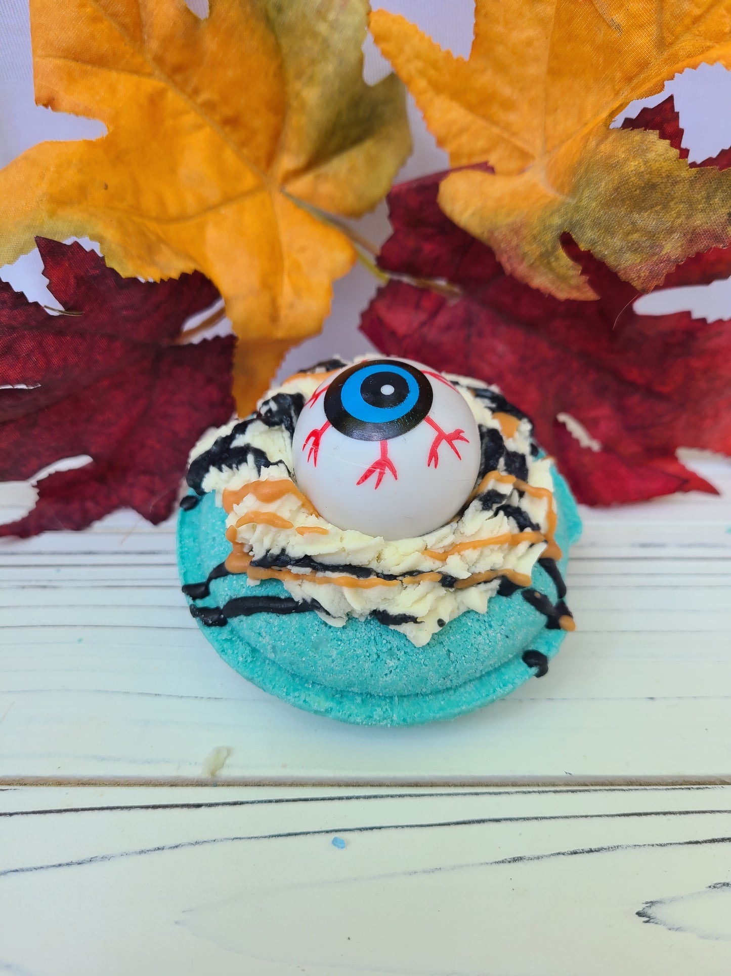 One eyed blue monster Halloween bubble bath bomb
