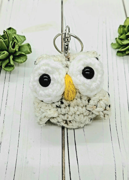 Crochet owl keychain
