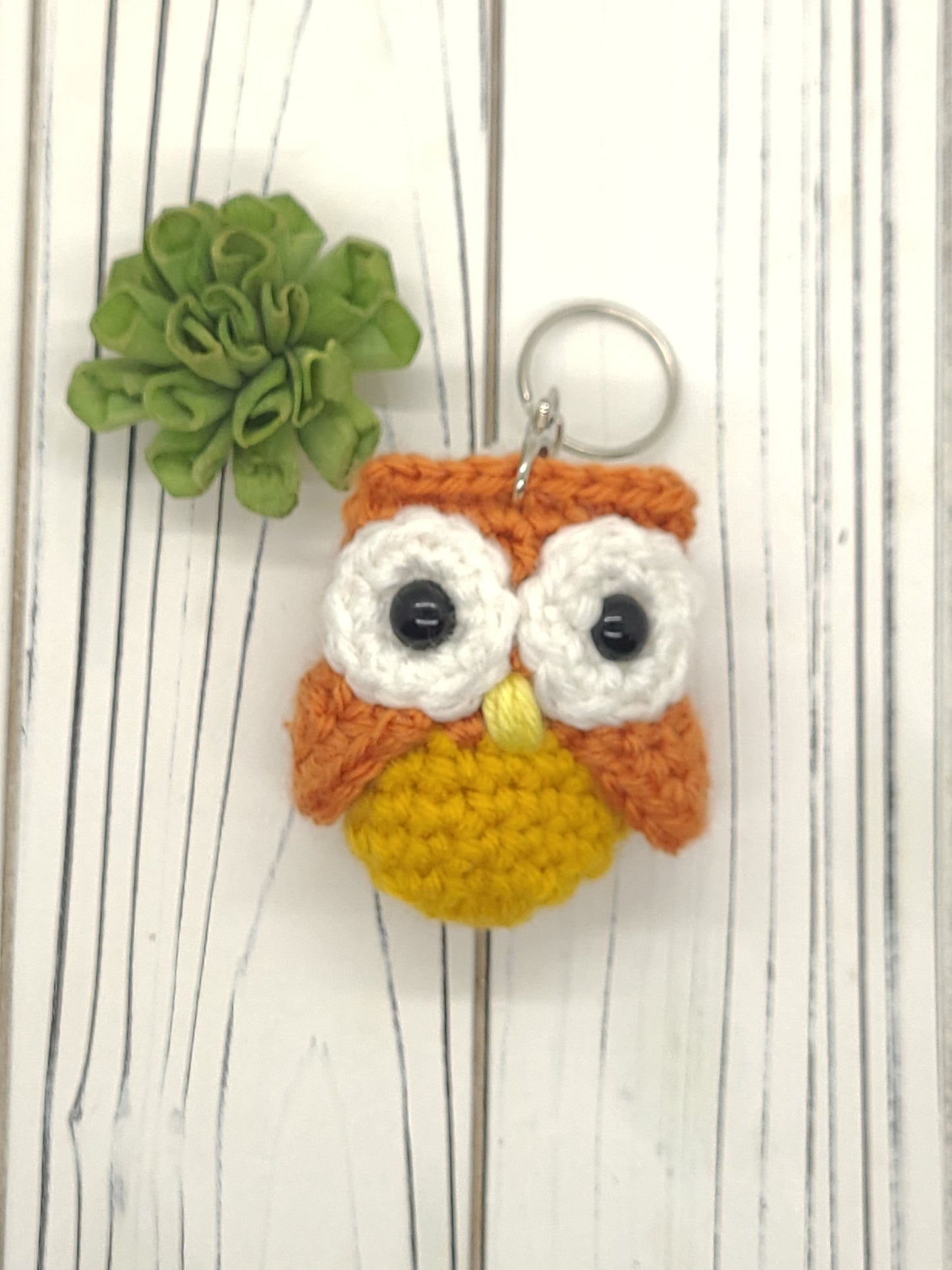 Crochet owl keychain